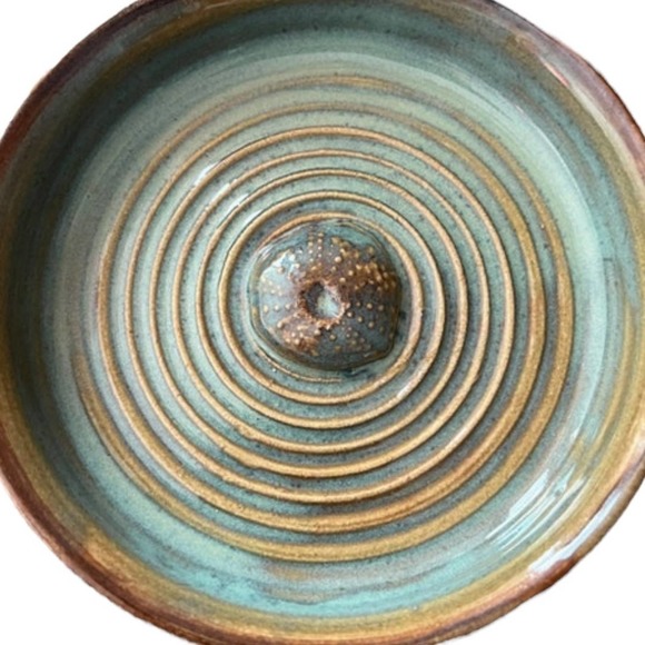 Pottery Ring Trinket Dish Brown & Sea Foam Green with Sculpted Sea Urchi… - Picture 3 of 5